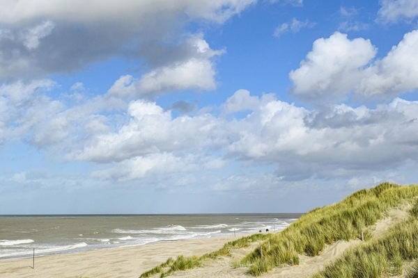 In StrandnÀhe, Angeln