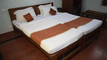 Rollaway beds, free WiFi, bed sheets