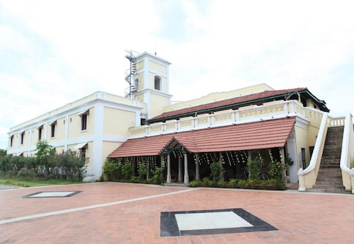 Saradharam Heritage Hotel Lakshmi Vilas