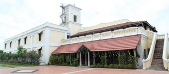 Saradharam Heritage Hotel Lakshmi Vilas