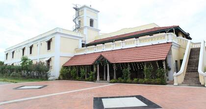 Saradharam Heritage Hotel Lakshmi Vilas