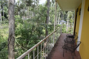 Vierbettzimmer | Terrasse/Patio