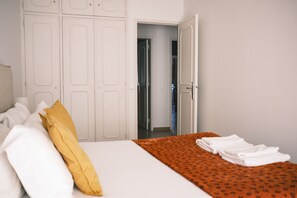 Apartment | 2 bedrooms, iron/ironing board, free WiFi - Nice Flat by Quinta das Conchas (Lisbon)