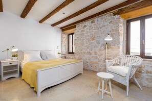 Comfort Studio | Individually decorated, individually furnished, iron/ironing board - DeAmicis Studios by Irundo (Rovinj)