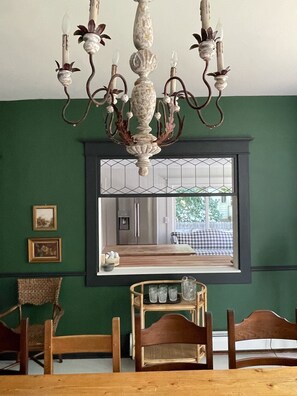 Dining - Historic MICHIGAN AVE downtown CVX, New HOT TUB!  (Charlevoix)