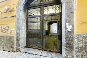 Exterior detail - Naples Center Apartment 2 (Napoli)