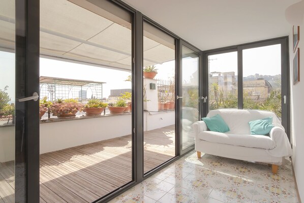 Interior - Naples Center Apartment 2 (Napoli)