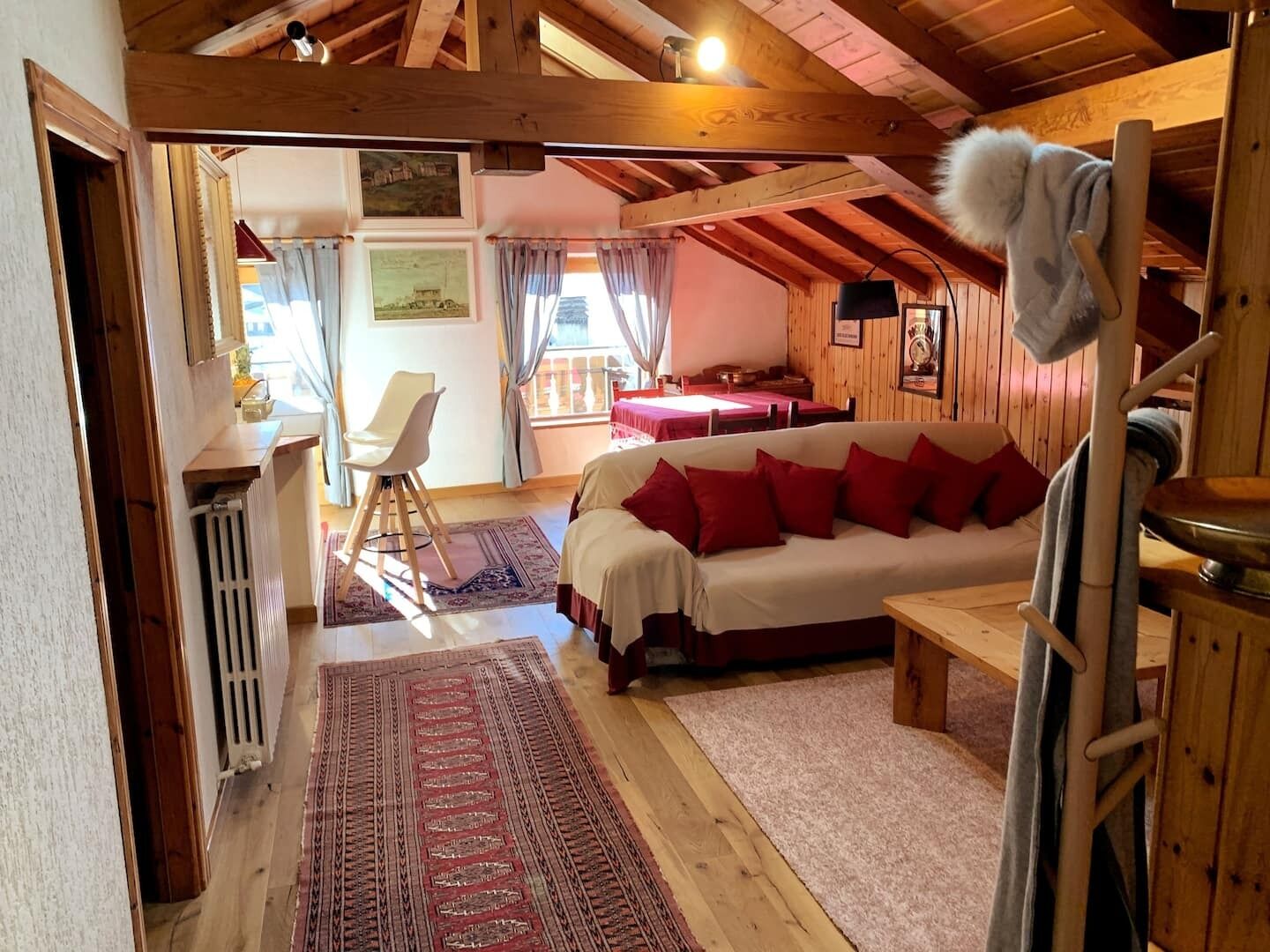 Luminosa Mansarda nel Cuore di Bormio