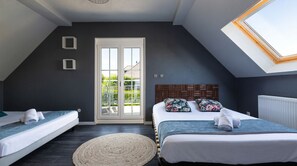 6 Schlafzimmer, Schreibtisch, Bügeleisen/Bügelbrett, kostenloses WLAN