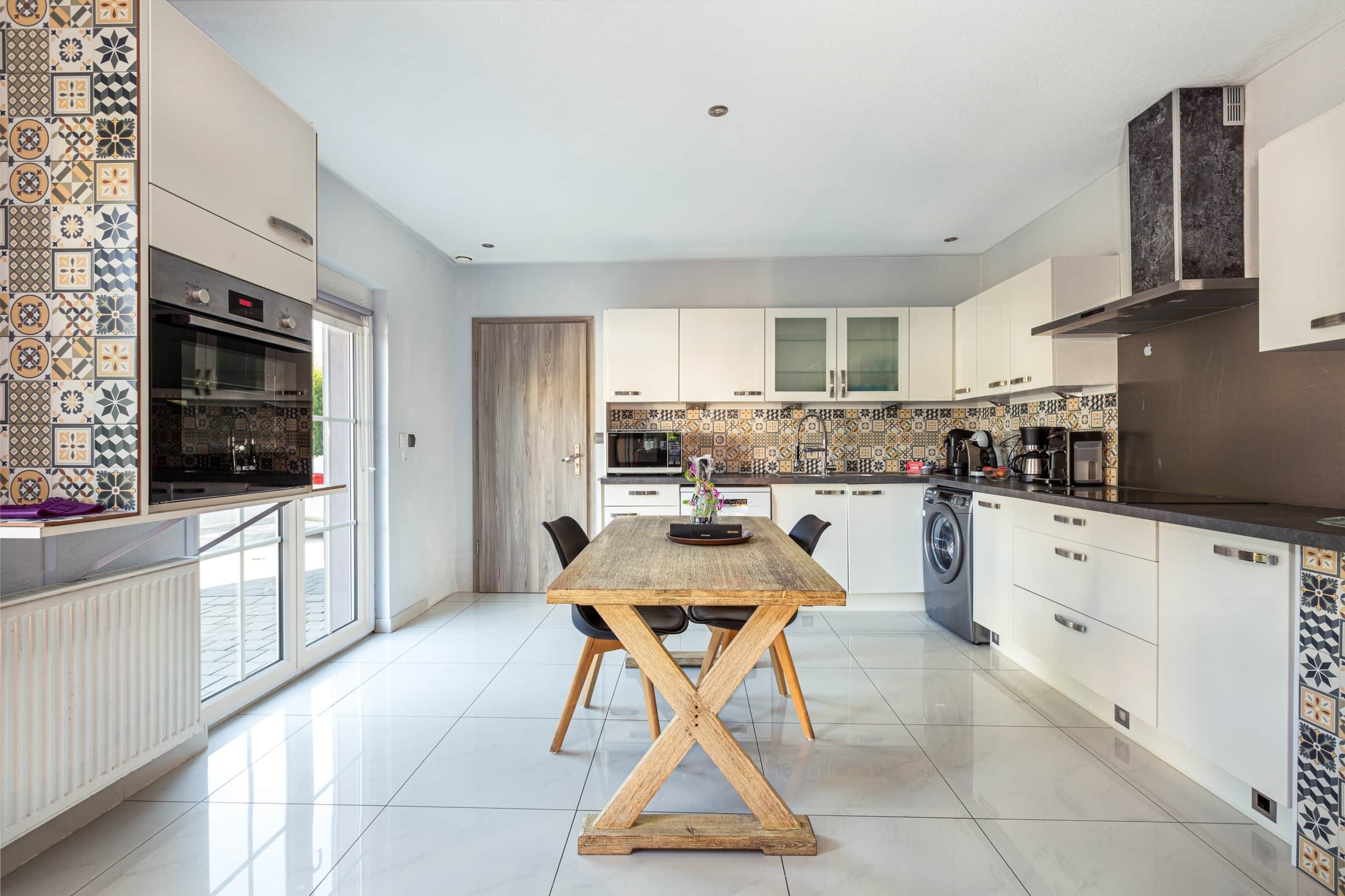 Villa 180m² with private spa, barbecue, table football