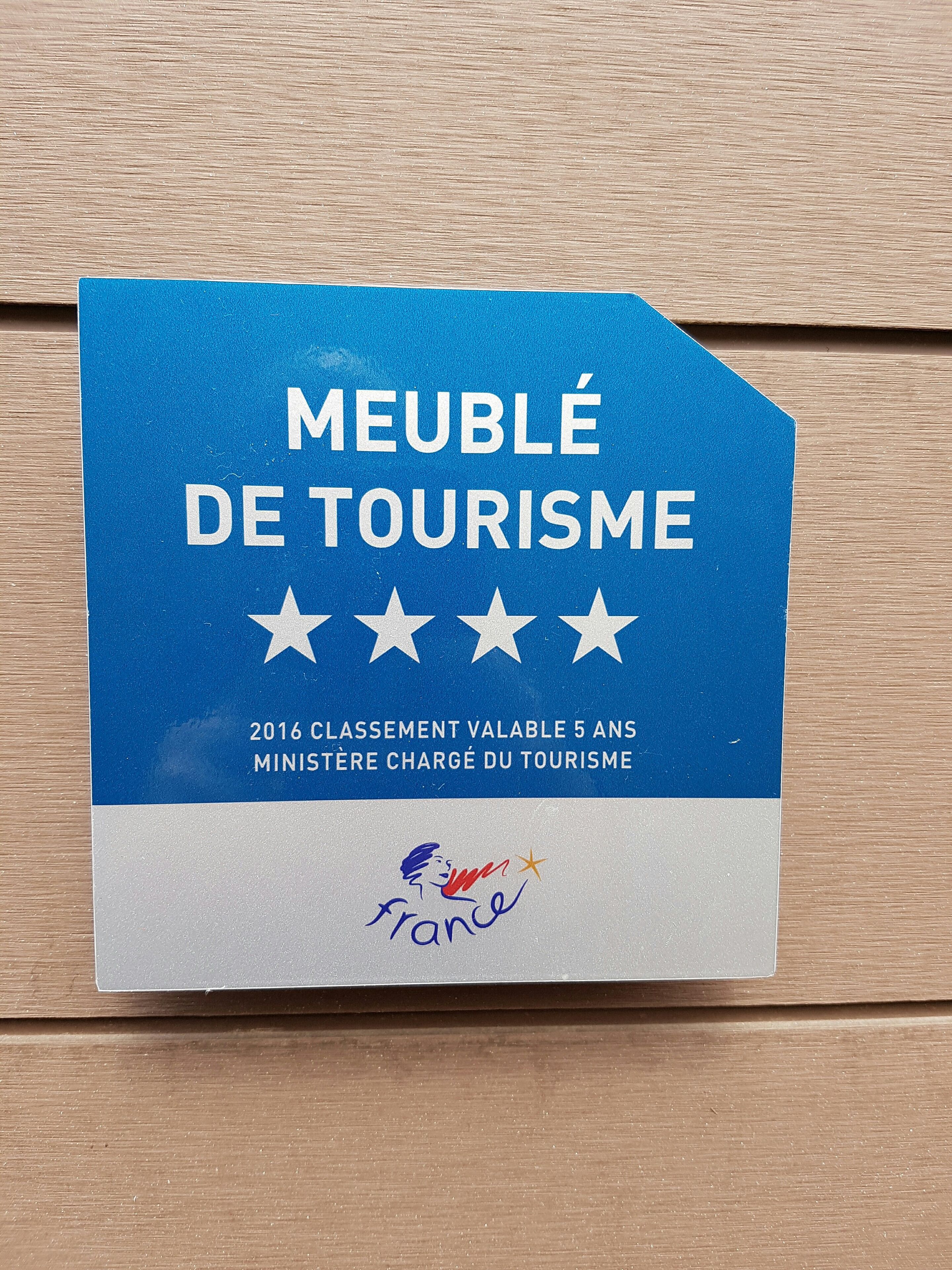 Gites Spa Strasbourg Appartement le 14 jacuzzi sauna privé, Gite le 14