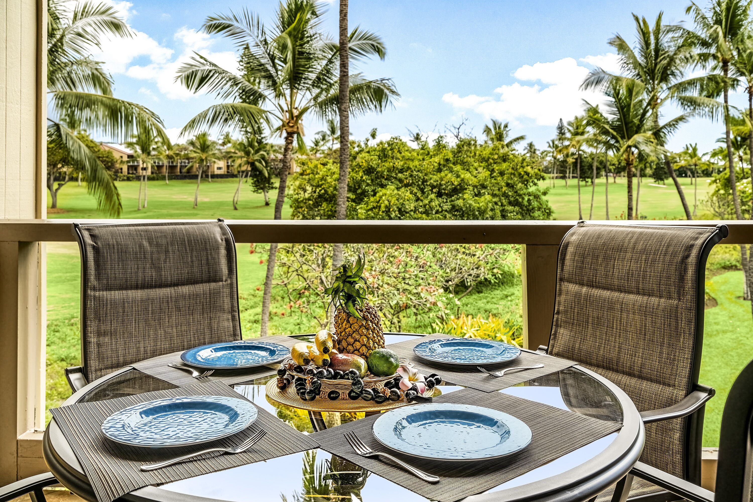 屋外ダイニングエリア