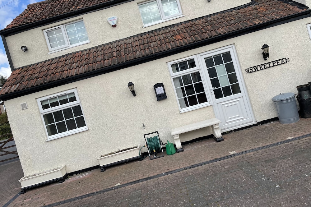 Sweetpea Cottage in Louth