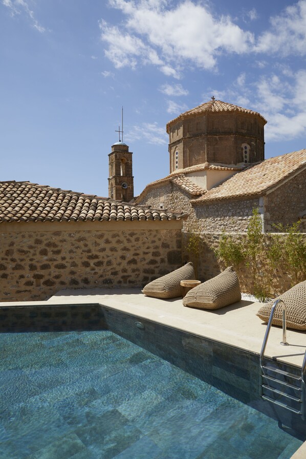 Piscine extérieure