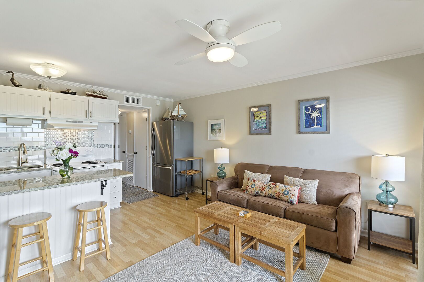 Oceanfront Sea Cabin on the Front Beach of Isle of Palms