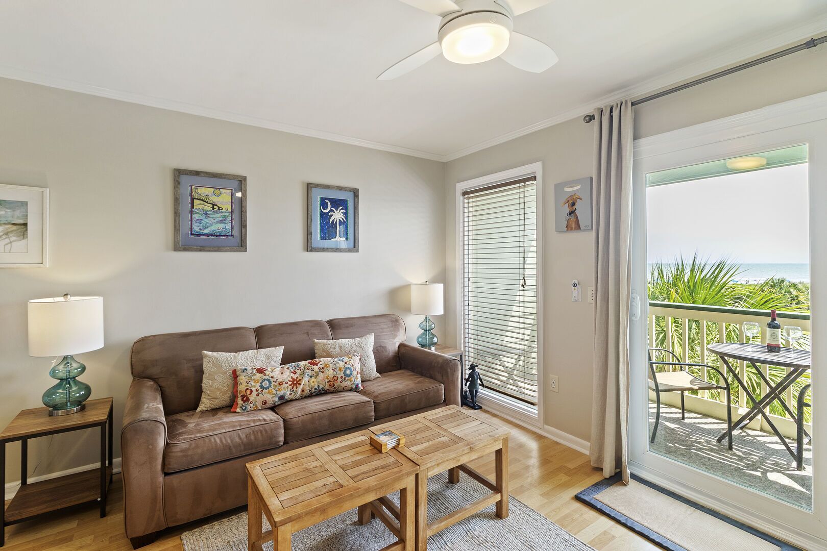 Oceanfront Sea Cabin on the Front Beach of Isle of Palms