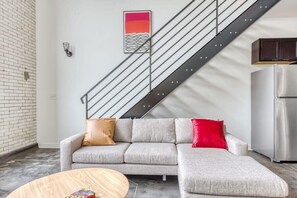 電視、足球機、 辦公室