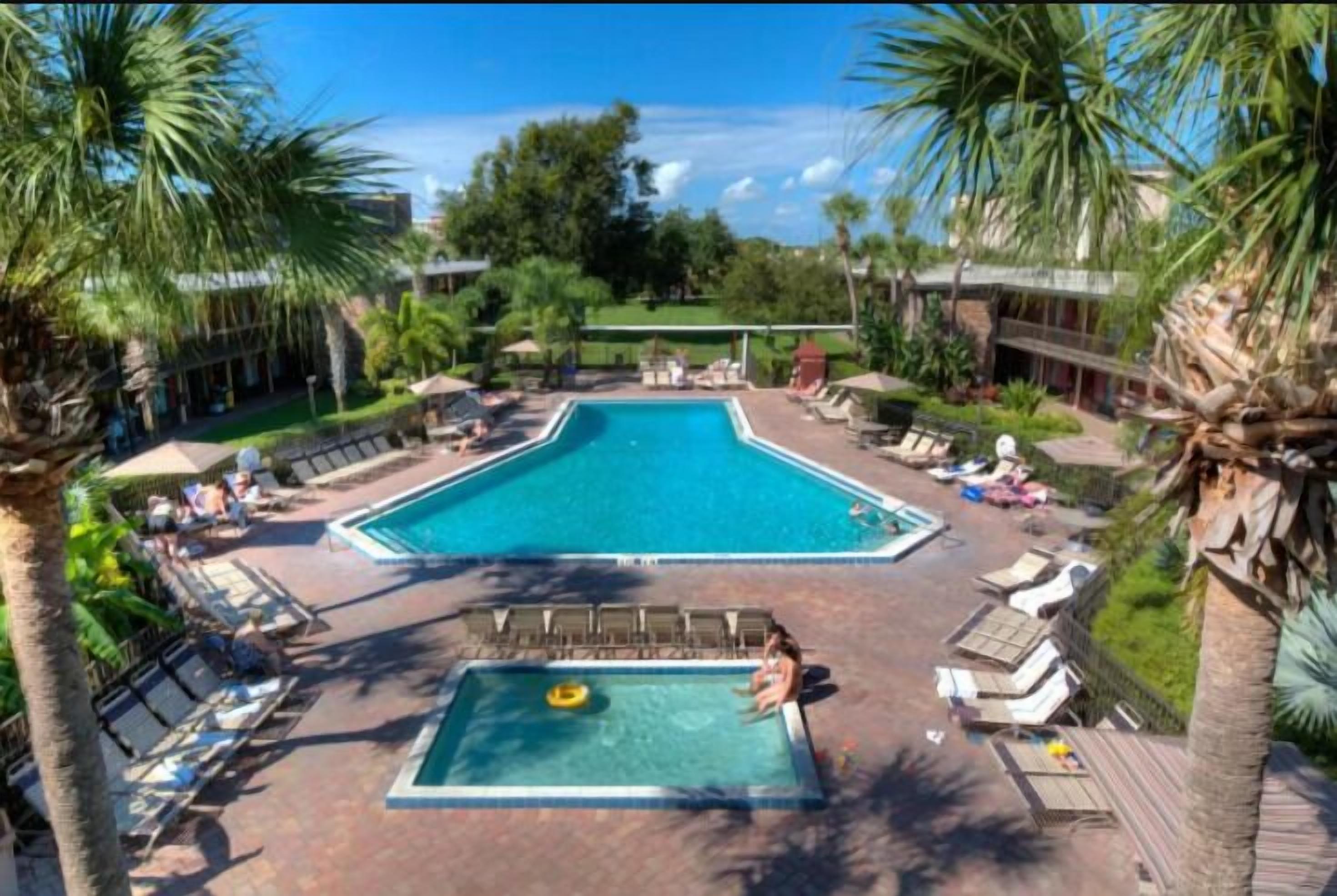Wonderful Stay! 4 Amazing Units, Pool, Restaurant, Free Shuttle