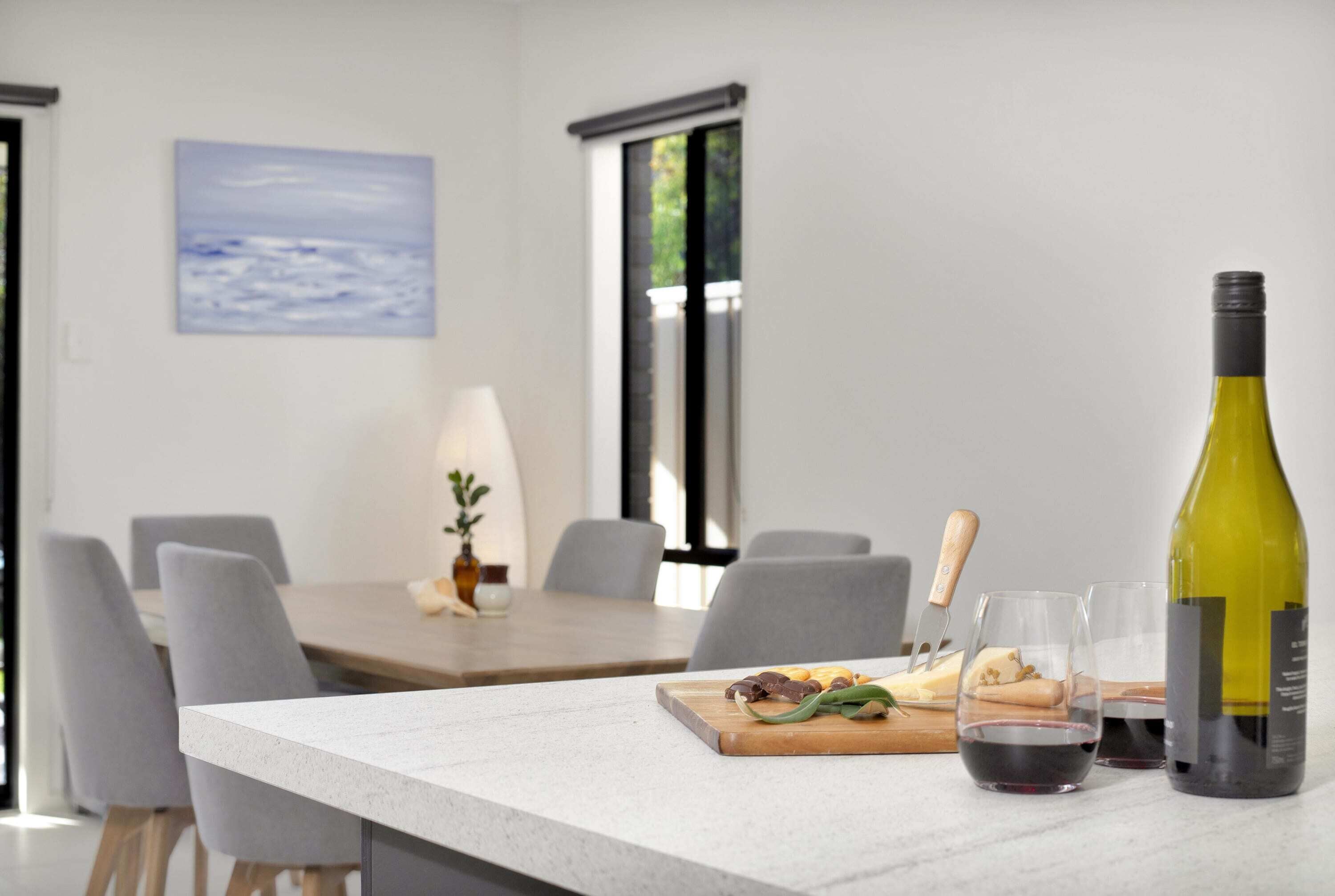 The Yellow Door | 3BR Holiday Home | Moana