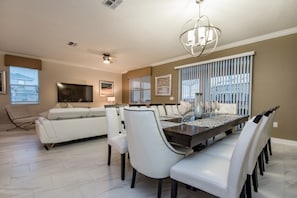 Villa, plusieurs chambres | Intérieur