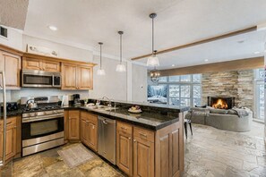 Condo, 2 Bedrooms | Private kitchen | Fridge, oven, coffee/tea maker, toaster - B11 Powder Run 2 Bedroom Condo by RedAwning (Park City)