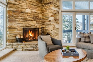 Condo, 2 habitaciones | Interior
