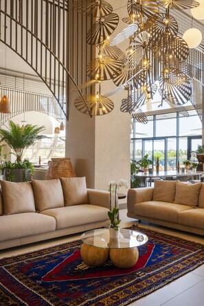 Khu tiếp khách ở sảnh