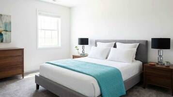 3 bedrooms, desk, iron/ironing board, WiFi