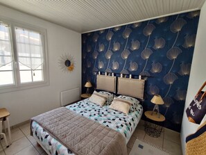 3 bedrooms, iron/ironing board, travel cot, free WiFi - Charmante Maison Avec Jacuzzi Dans Quartier Calme Proche Bord de mer (Bretignolles-sur-Mer)