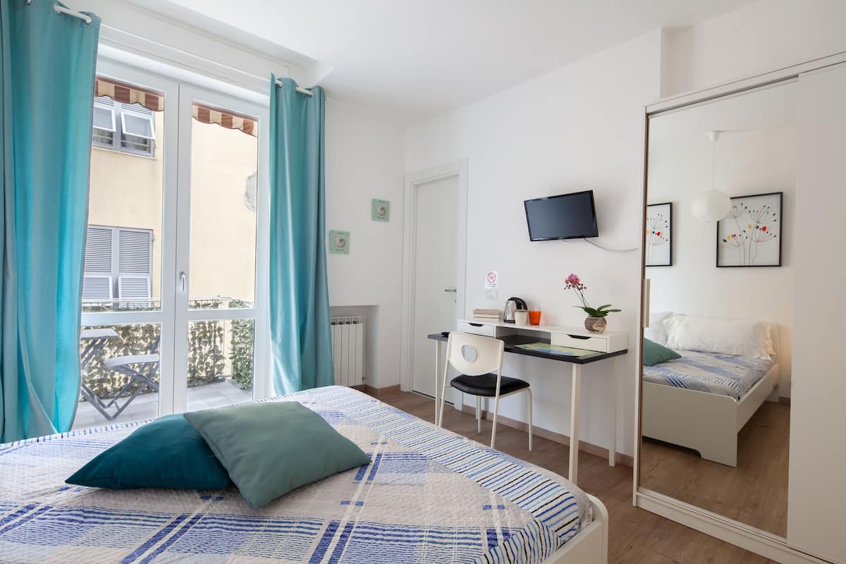 Executive Room | Individually decorated, individually furnished, desk, laptop workspace