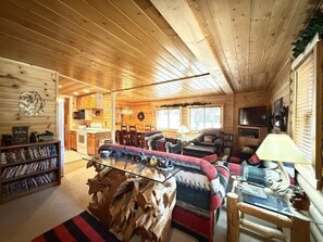 TV, fireplace, offices