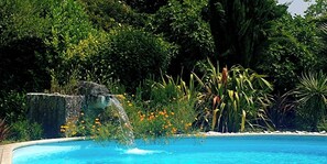 Outdoor pool, a heated pool - Escale Cosy et Bucolique à Proximité de Saintes (Préguillac)