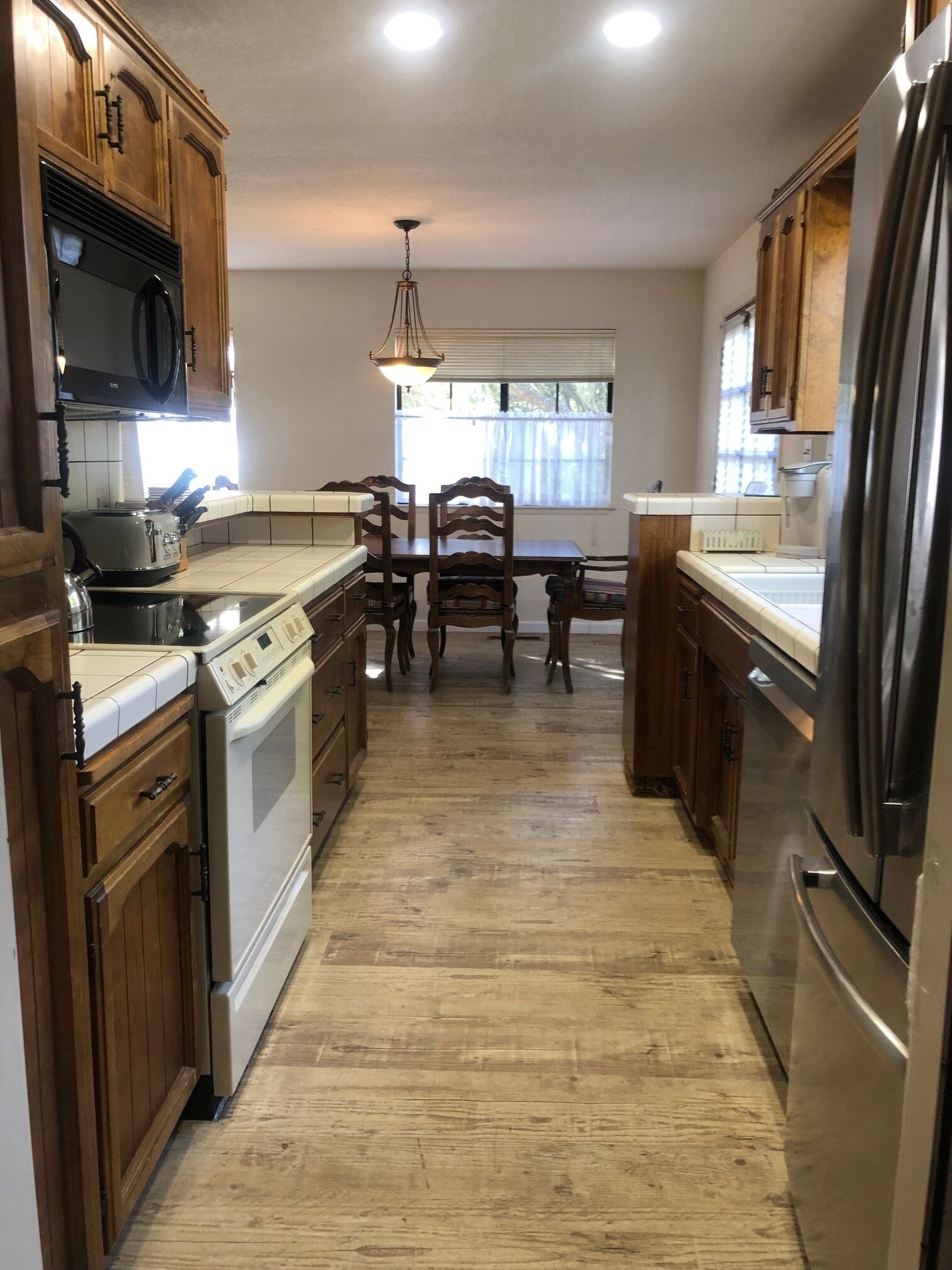 Pines by the Sea - Magical Cambria Retreat with King En-Suite!