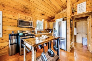 冰箱、微波炉、烤箱、茶具/咖啡用具