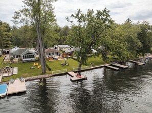 Exterior - 🌊Waterfront Cottage w/ Dock, 🔥Hot Tub & Sauna | Fishing & Boating | Sleeps 8 (Washago)