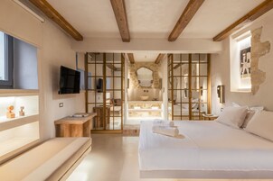 Junior Suite - Dorippi | Χρηματοκιβώτιο  στο δωμάτιο, γραφείο, σίδερο/σιδερώστρα, δωρεάν Wi-Fi 
