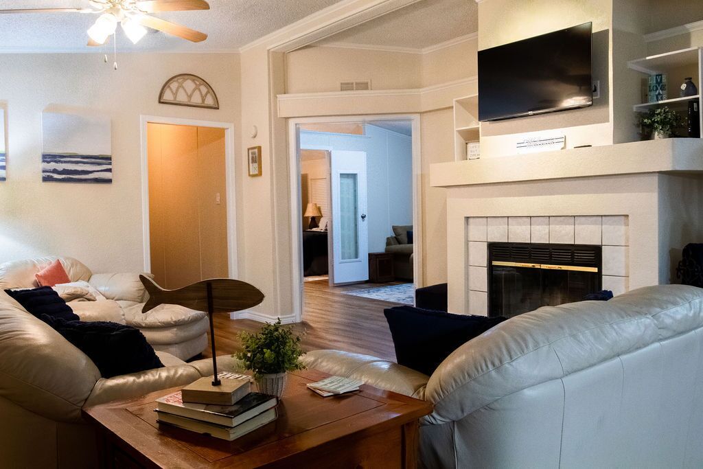 Lakefront lodging that your family will love