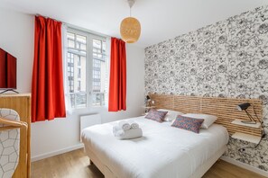 2 bedrooms, iron/ironing board, free WiFi, bed sheets