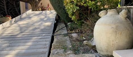 Enceinte de l’hébergement