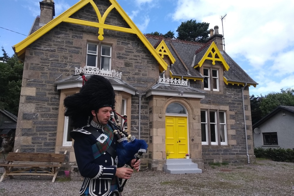 Ardvonie House