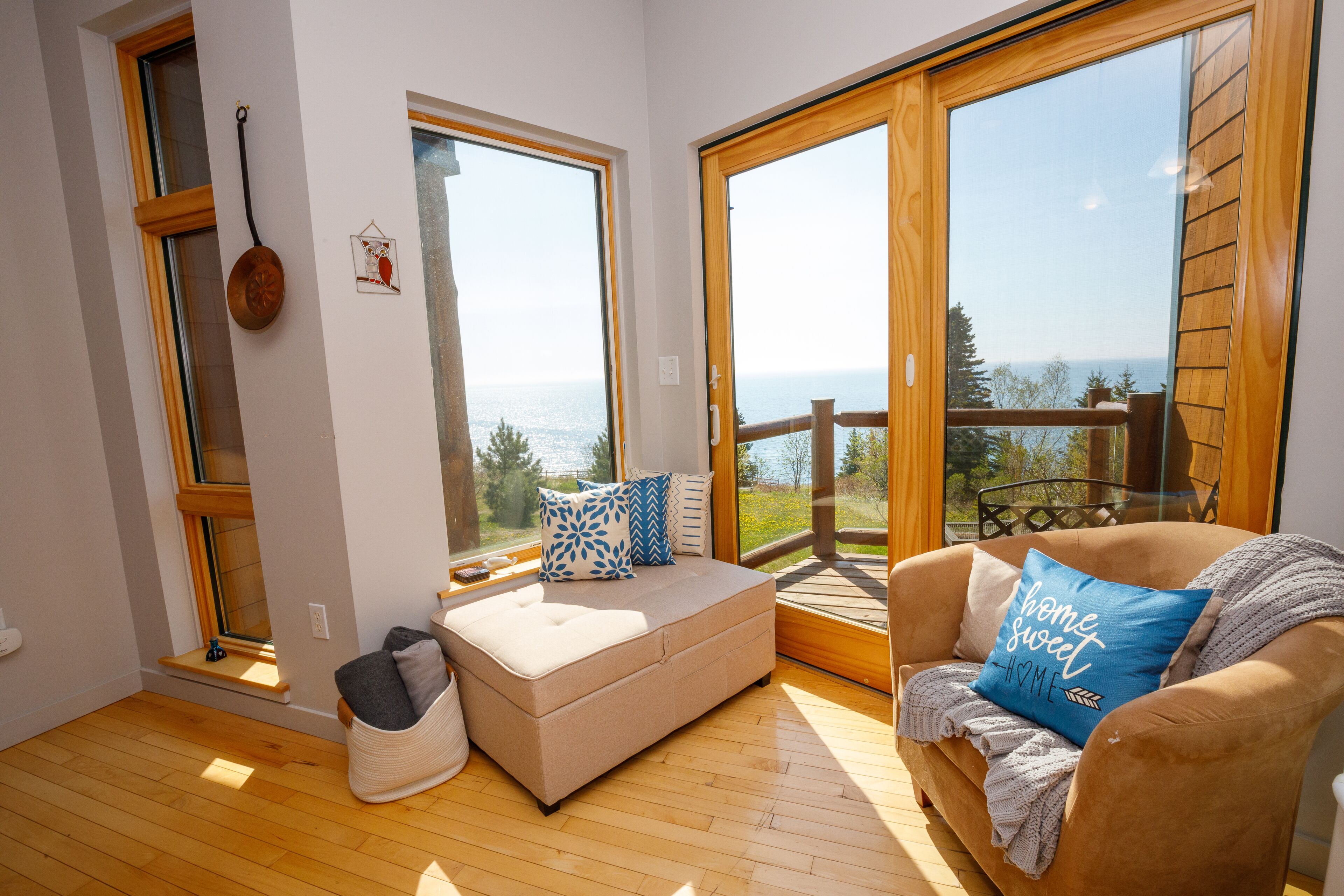 Lovely Lake Superior Waterfront Townhome, North Shore of MN.  