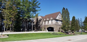 Exterior - Beautiful Peek'n Peak Highlands Condo                   (Clymer)