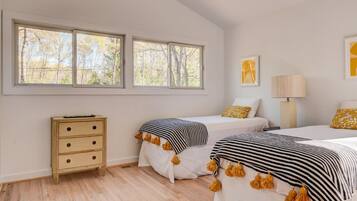 House, Multiple Beds (Elegant in East Hampton) | 3 bedrooms