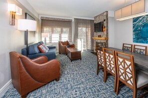 TV, fireplace, DVD player