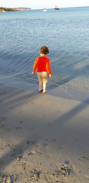 In StrandnĂ€he, LiegestĂŒhle