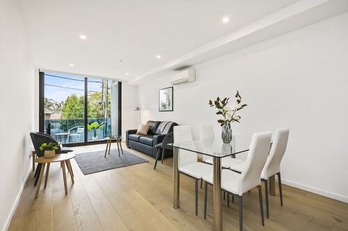 Domi Rentals - The Even Apartment