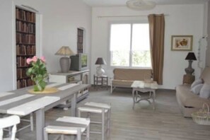 Living area - Grande Maison Pour Groupe Familial ou Amical (Chantonnay)