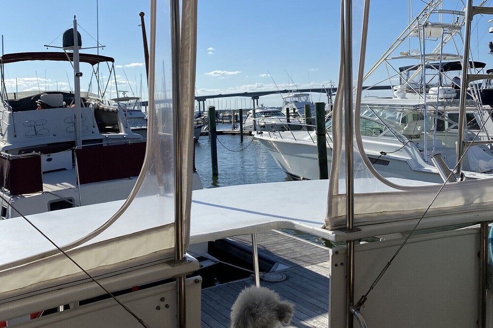 Beaufort Waterfront Yacht