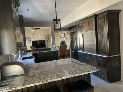 Nice secluded home with plenty of room to roam!