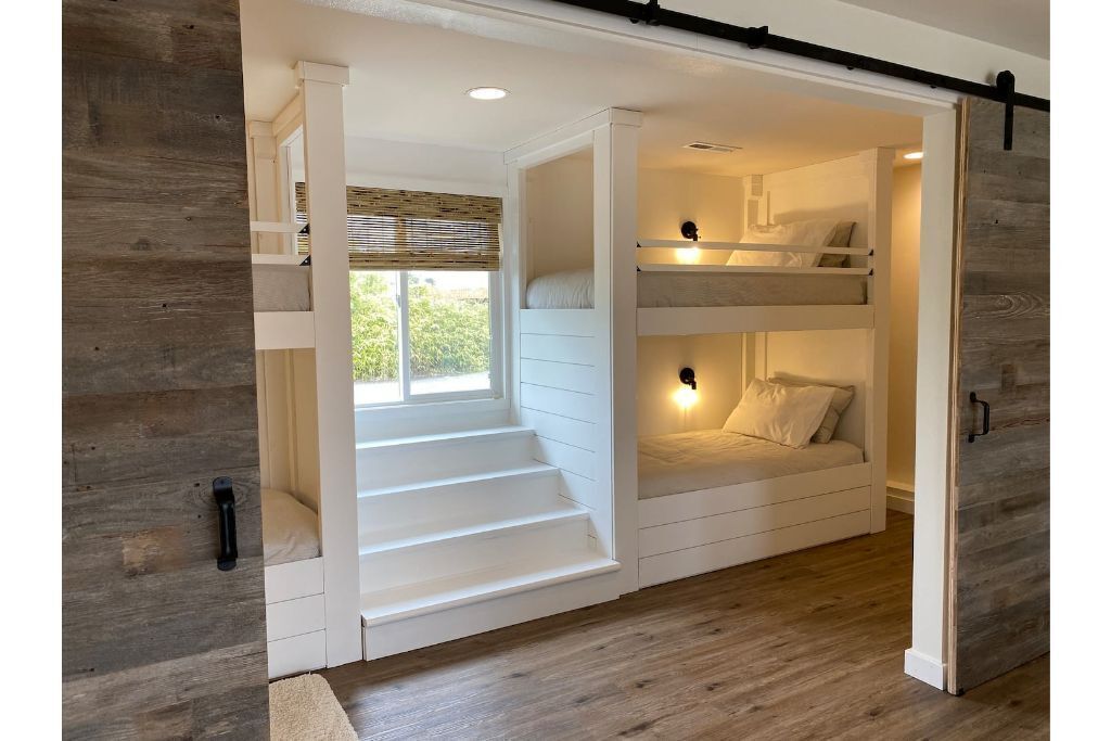 The Sandpiper~New! Bunk room~Shuffleboard~Fire-pit